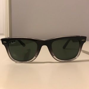Rayban Wayfarer Sunglasses
