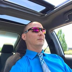 Meet your Posher, Dan