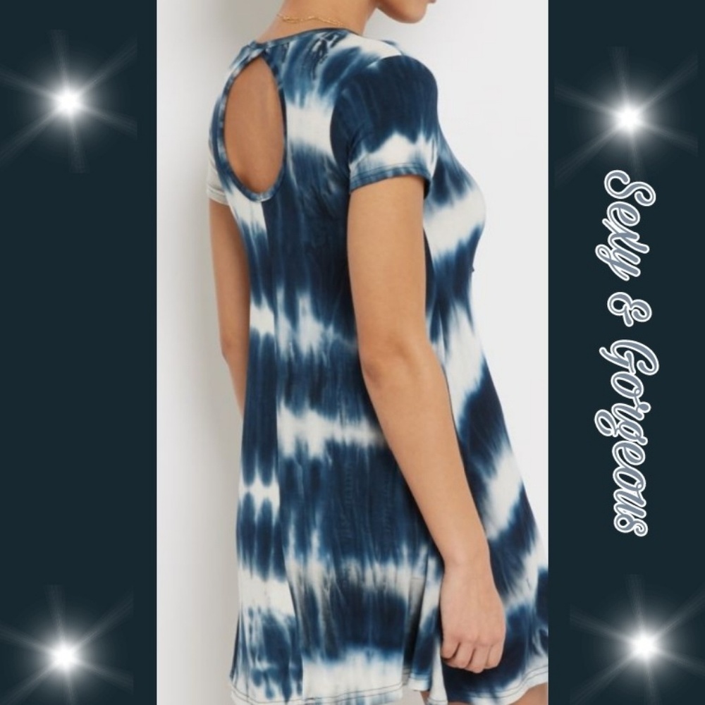 🌟🌟Navy tie dye swing dress with keyhole🌟🌟