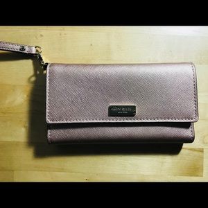 Kate Spade Wristlet Wallet