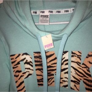 New with tags Victoria's Secret PINK Tiger Hoodie New with tags Victoria's Secret PINK Tiger Hoodie