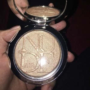 🆕💕Dior Luminizer in 003 😻😻 🆕💕Dior Luminizer in 003 😻😻