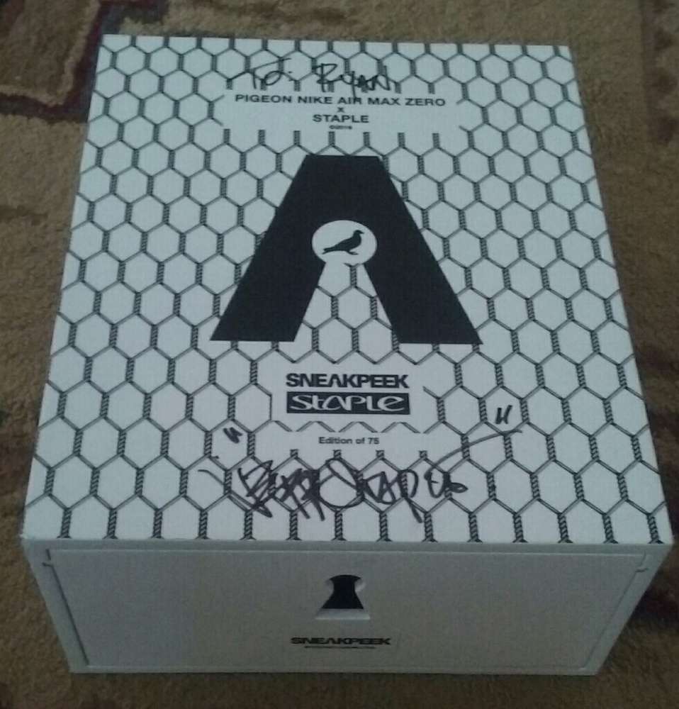 Pigeon Nike Airmax zero 2011 special edition - Picture 3 of 3