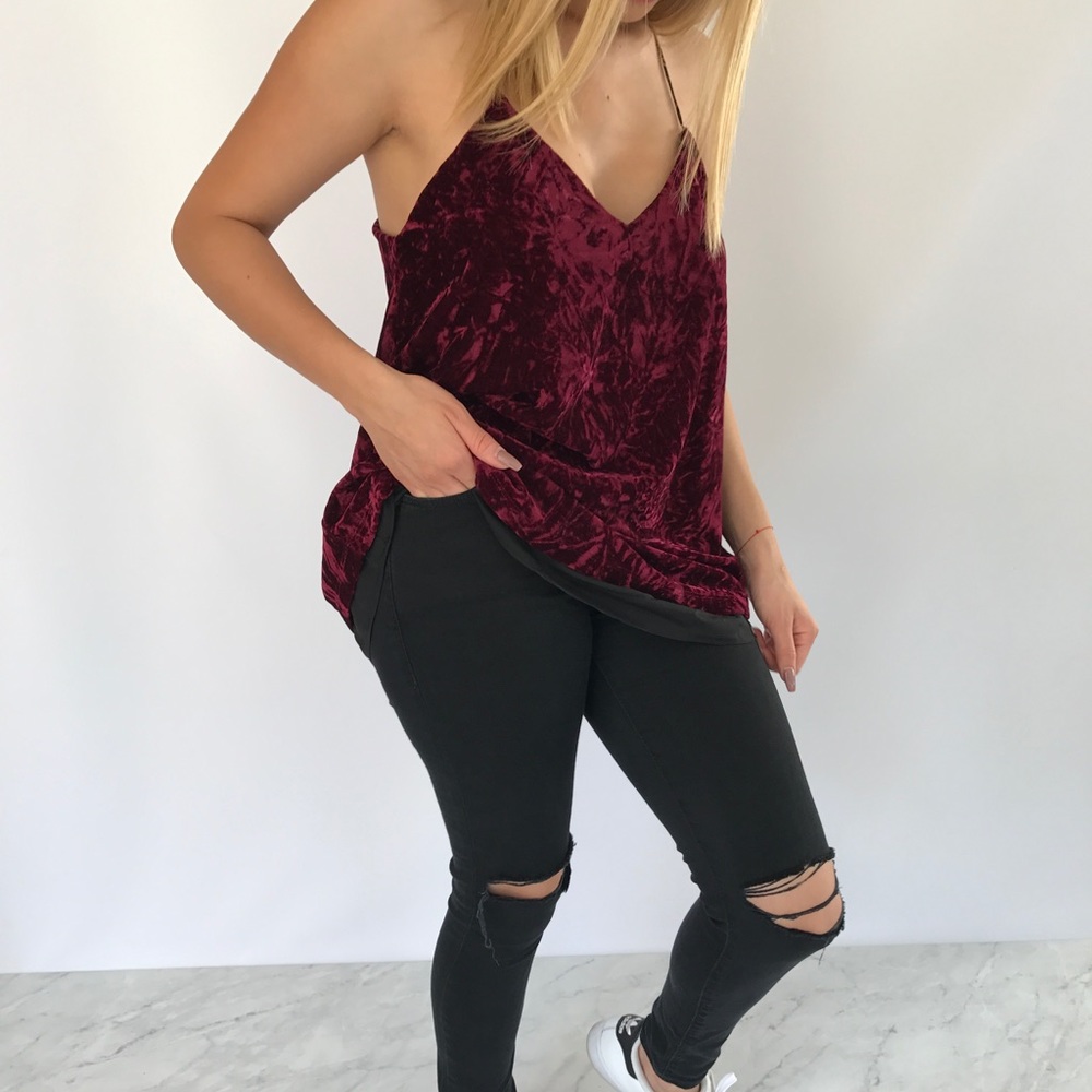 ⚡️FLASH SALE ⚡️ Burgundy Velvet Blouse 😍