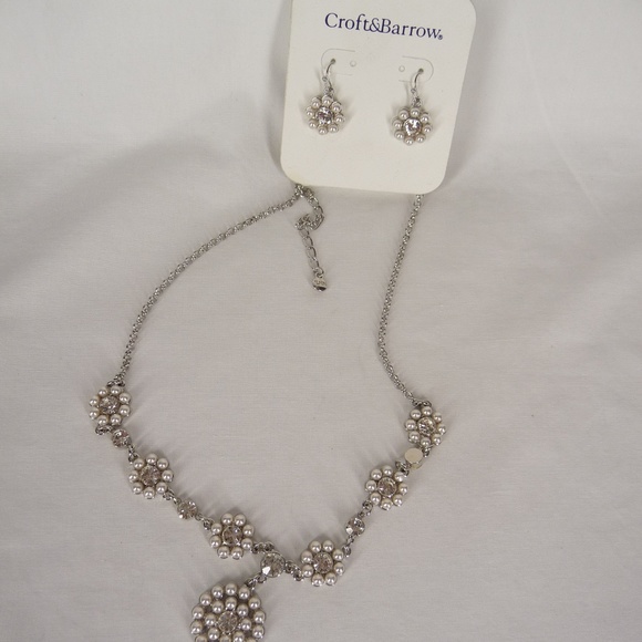 Croft & Barrow  Pearl with Rhinestone Necklace Set - Picture 1 of 4