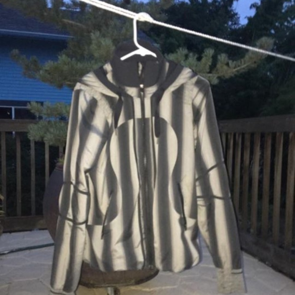 Lululemon track & field jacket 8