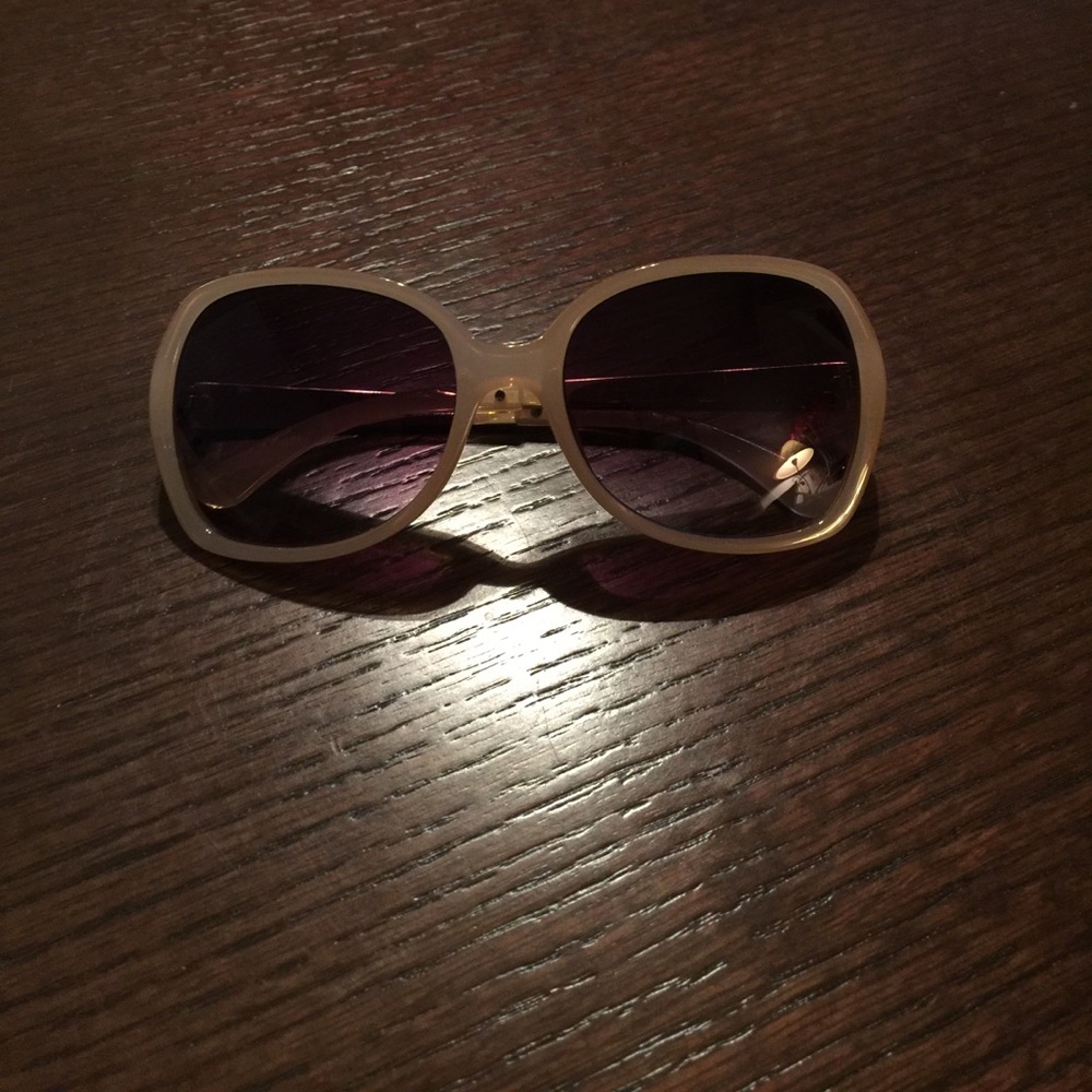 Betsey Johnson Sunnies