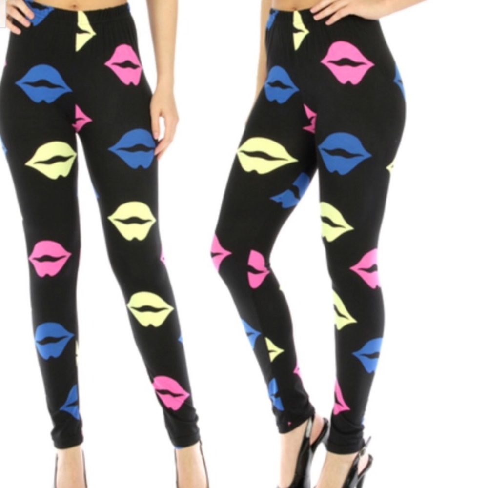 🎉HOST PIC🎉💋💋💋 leggings