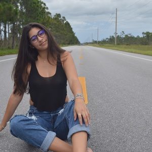 Meet your Posher, Yasmeen