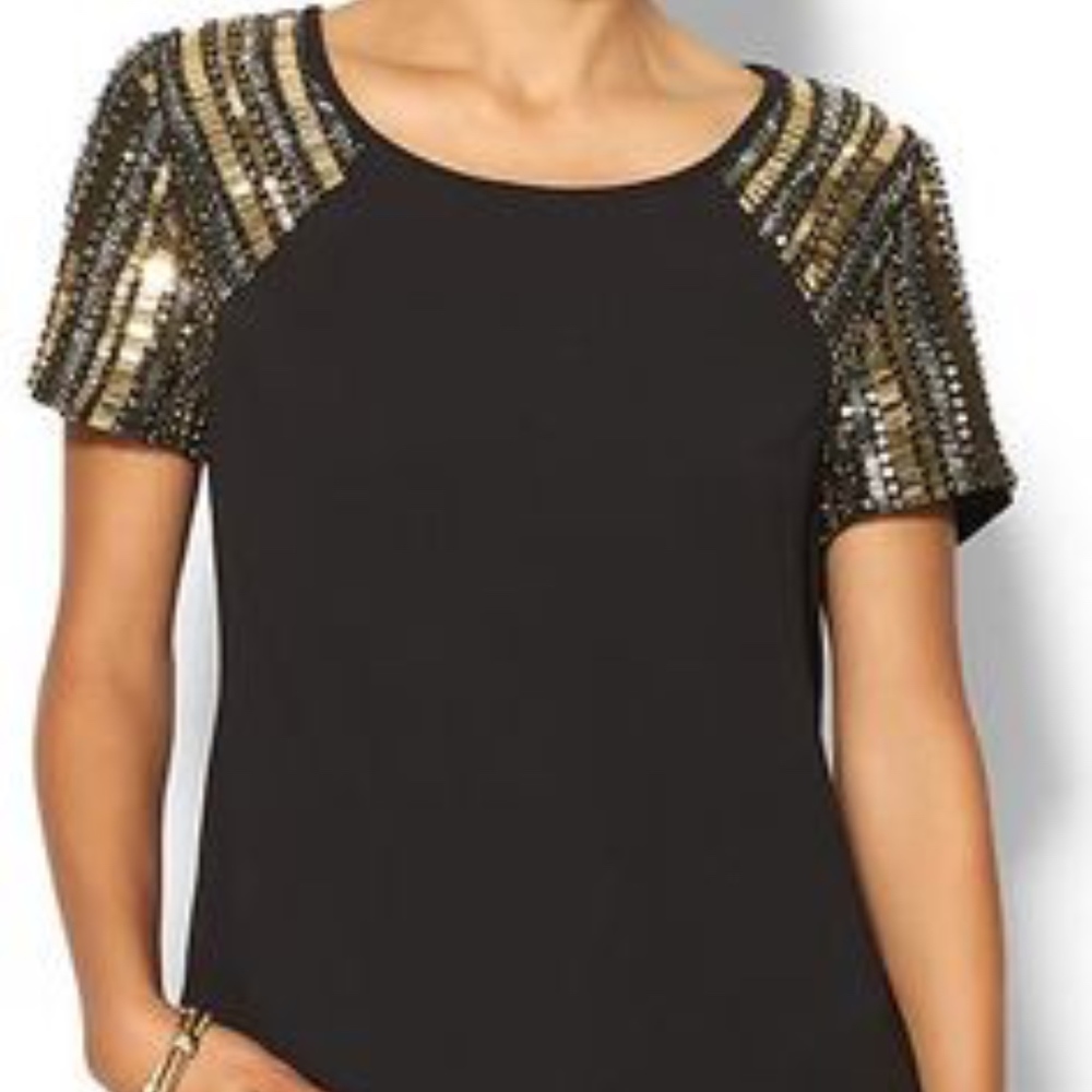 Piperlime Collection embellished top NWT