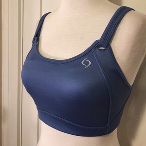 Moving Comfort Blue front adjust sports bra 32DD Moving Comfort Blue front adjust sports bra 32DD