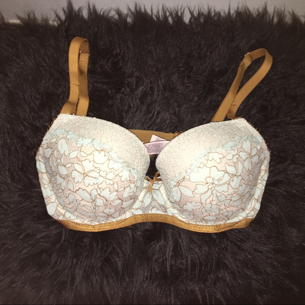 Victoria’s Secret Bra