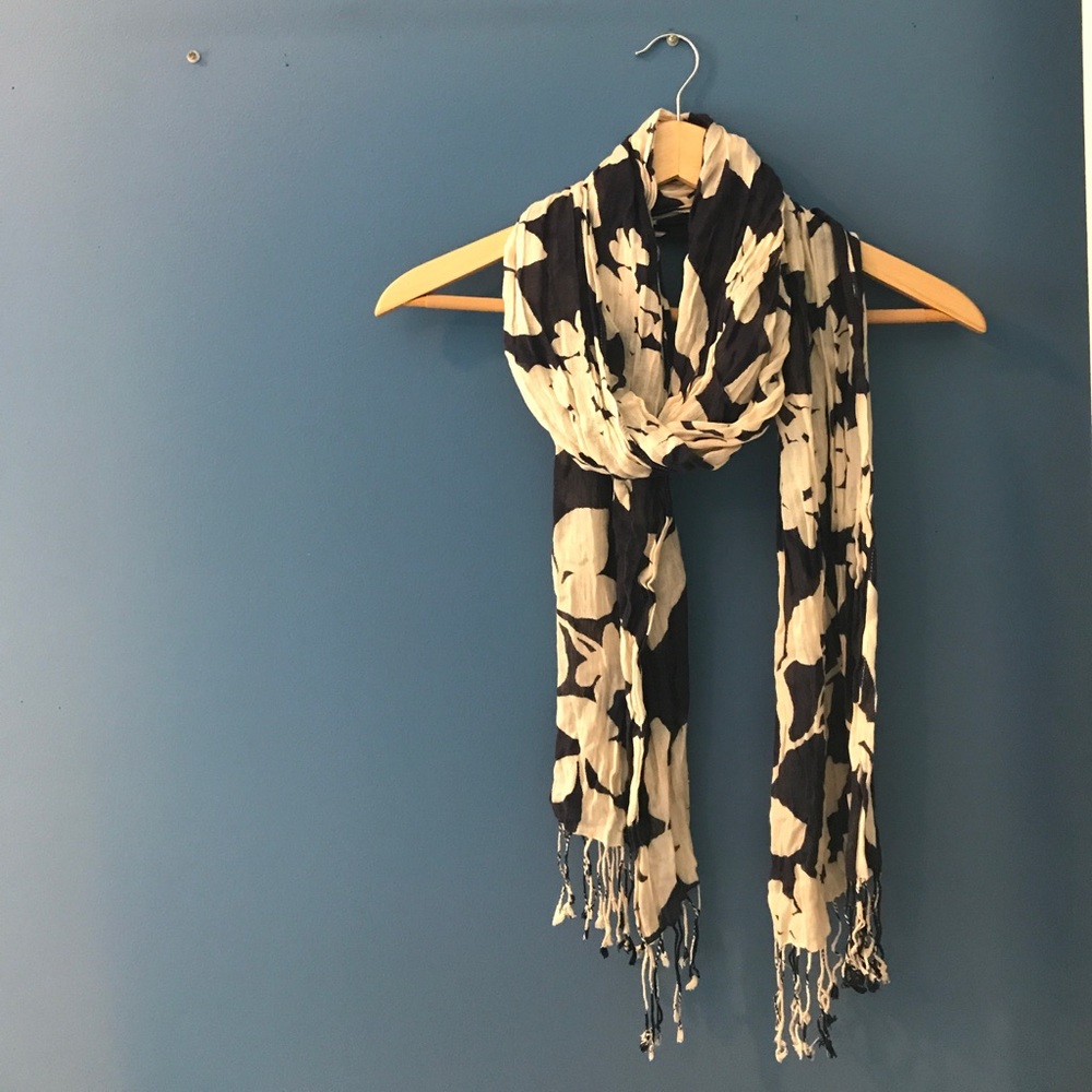 purple and off-white scarf