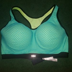 Victoria Secret  VXS Sport Bra