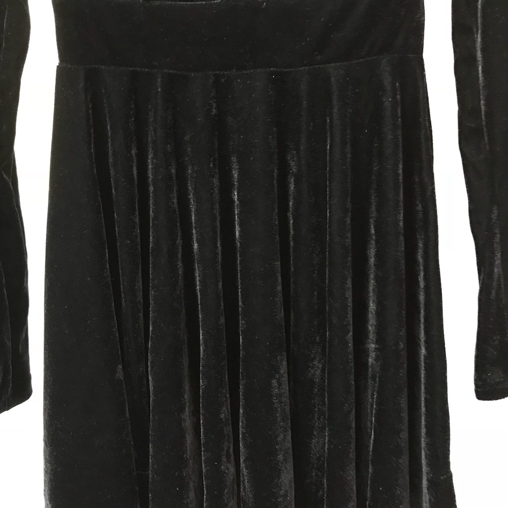 🎈SALE 🎈Velvet Long Sleeve Fit & Flare Dress - Picture 7 of 8