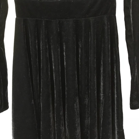 🎈SALE 🎈Velvet Long Sleeve Fit & Flare Dress - Picture 7 of 8