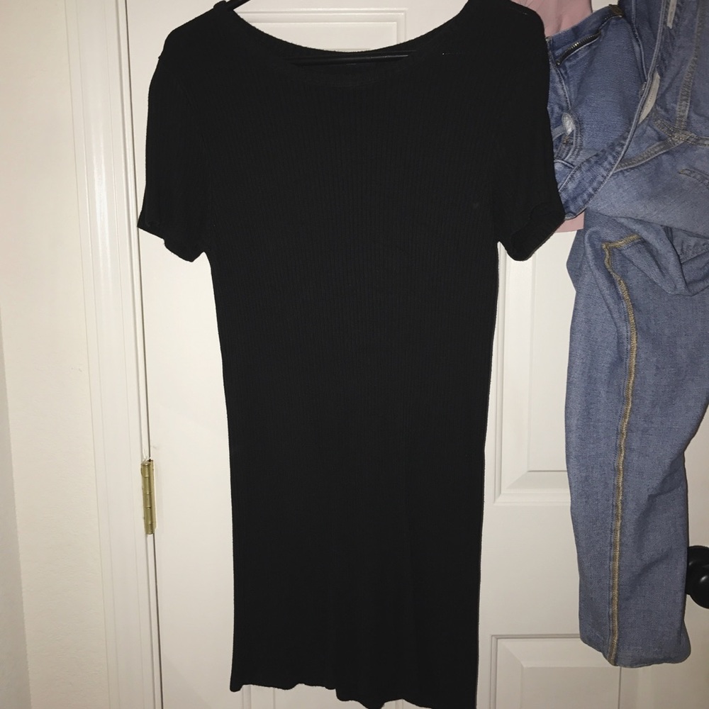 t-shirt dress || Brandy Melville