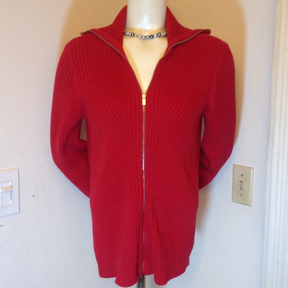 RED ZIP UP SWEATER