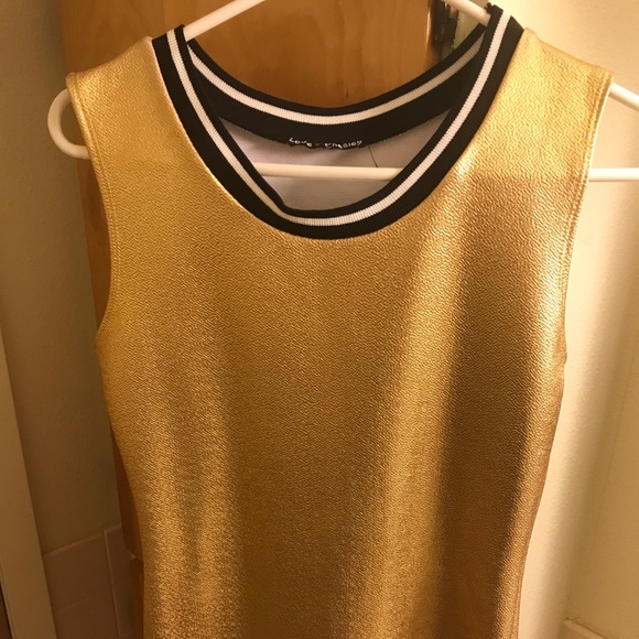 NWOT - Picture 1 of 2