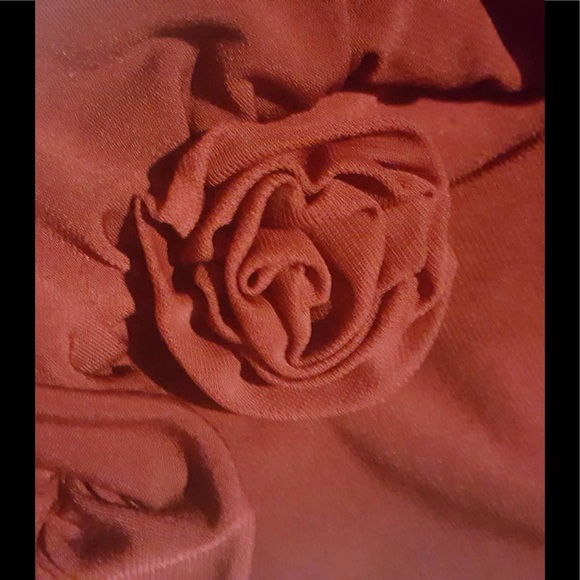  Wine Colored Mini Dress W/ Rose Accent - Picture 4 of 6