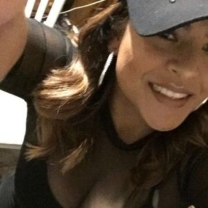 Meet your Posher, Sylvia