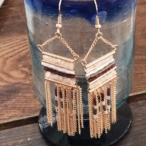 Beaded Tassel Goldtone Earrings $12 NWT Boho Bohem - Picture 3 of 7