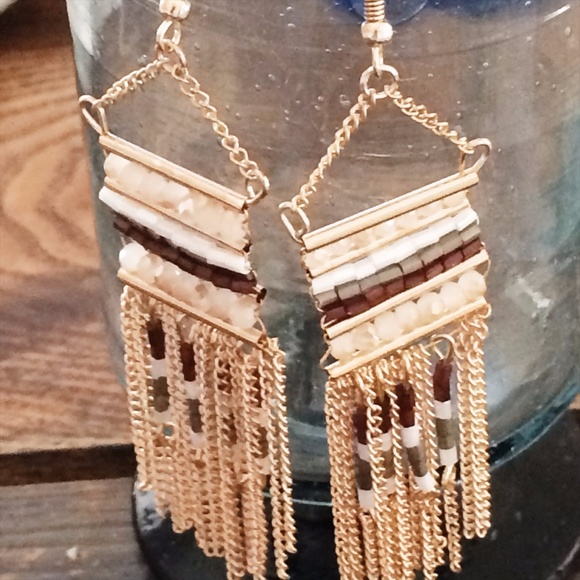 Beaded Tassel Goldtone Earrings $12 NWT Boho Bohem - Picture 2 of 7