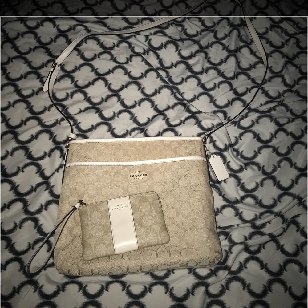 Coach satchel and wristlet