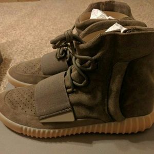 Adidas yeezy 750 boost Kanye's