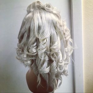 Human hair wig Platinum color bob cut with curls