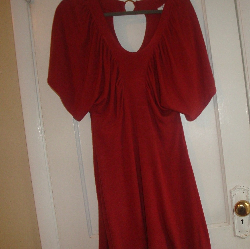 Cheslen Knee-Length Dress Size XL