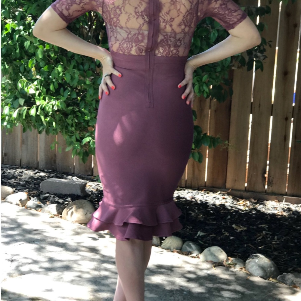 “Mary” Dress - Picture 2 of 4