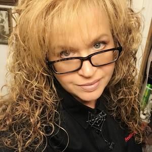 Meet your Posher, Diane