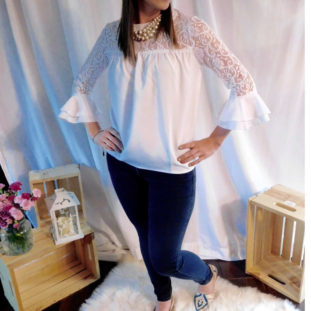 “Isabella” Blouse - Picture 2 of 3