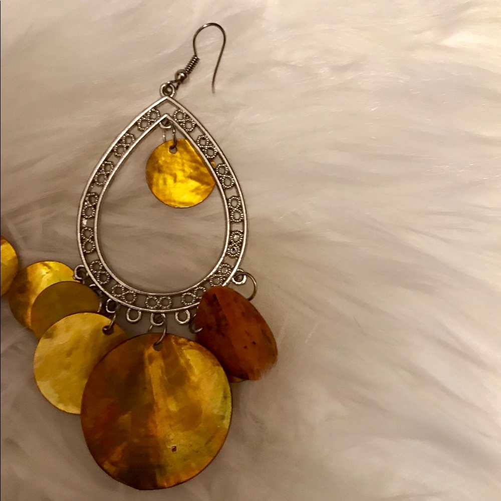 Silver Tear Drop Earrings with gold circles-NWOT - Picture 7 of 7