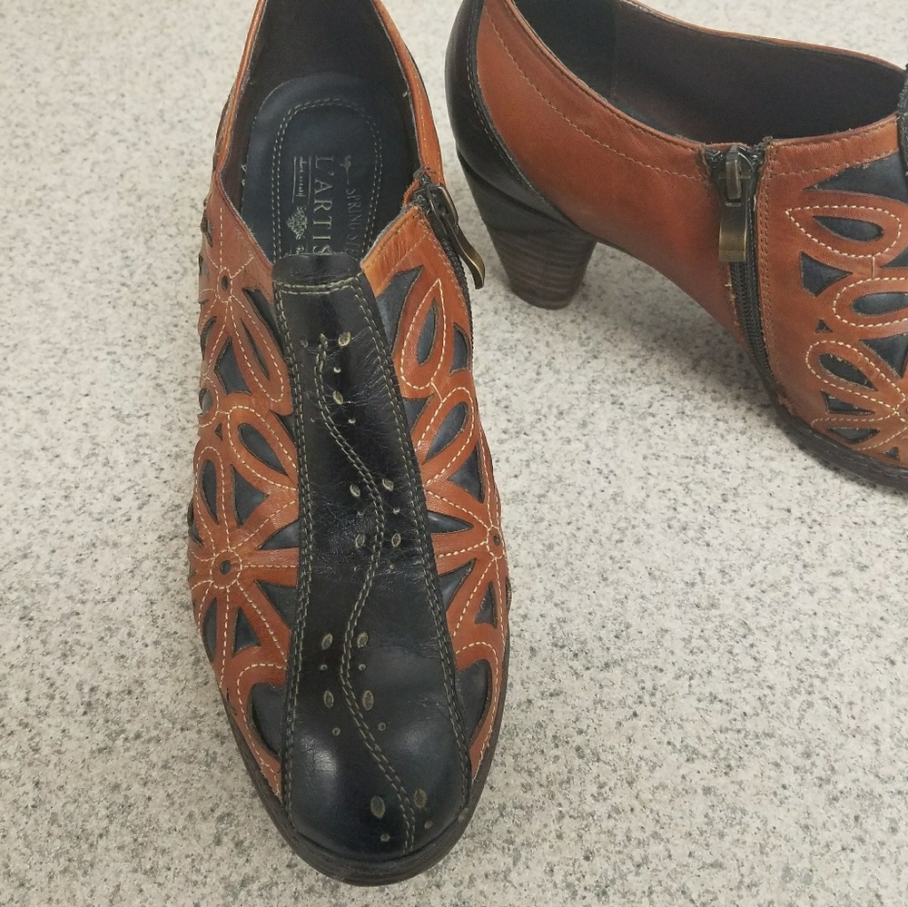 L'artiste shoes size 40. Fits like 9