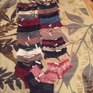 28 VS very sexy cheeky panty,S,nwt 28 VS very sexy cheeky panty,S,nwt