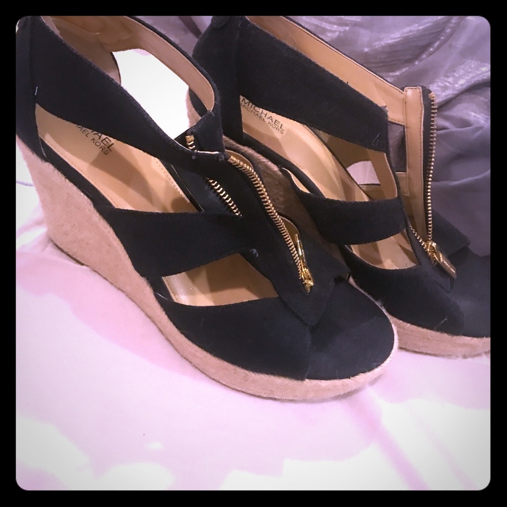 Shoes / Wedges