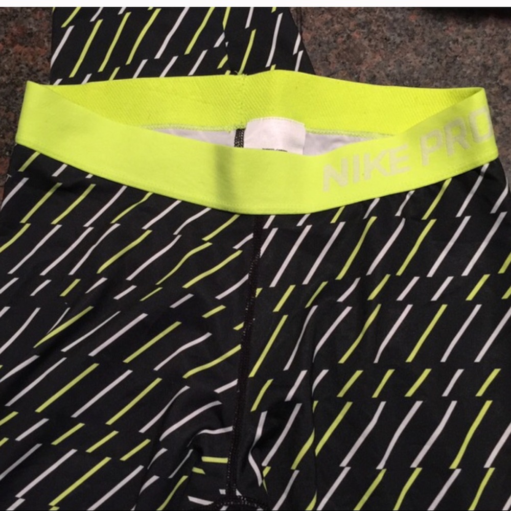 Nike Pro Leggings - image 4
