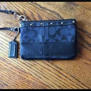 RARE! Coach Signature C Wristlet RARE! Coach Signature C Wristlet