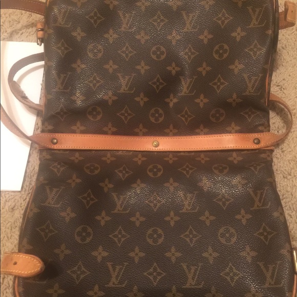 Authentic Louis Vuitton Saumur 28 - Picture 6 of 8