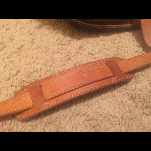 Authentic Louis Vuitton Saumur 28 - Picture 2 of 8