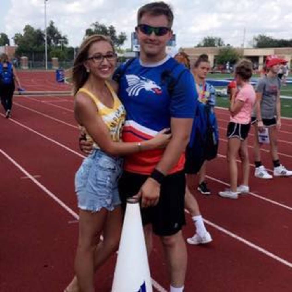 Meet your Posher, Hunter