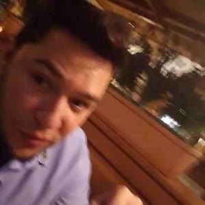 Meet your Posher, Adolfo