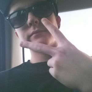 Meet your Posher, Ian