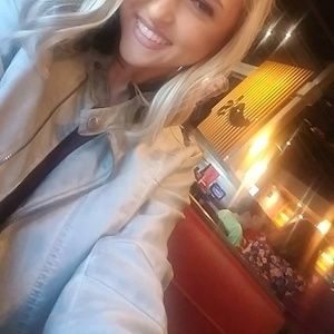 Meet your Posher, Presley