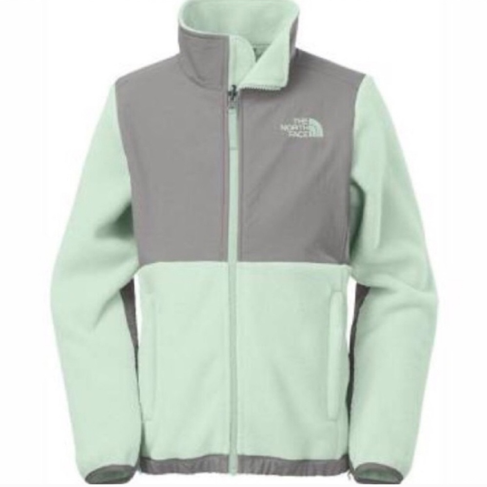 ****SOLD**** North Face Denali fleece jacket large