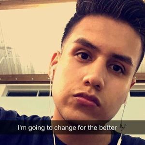 Meet your Posher, Josue