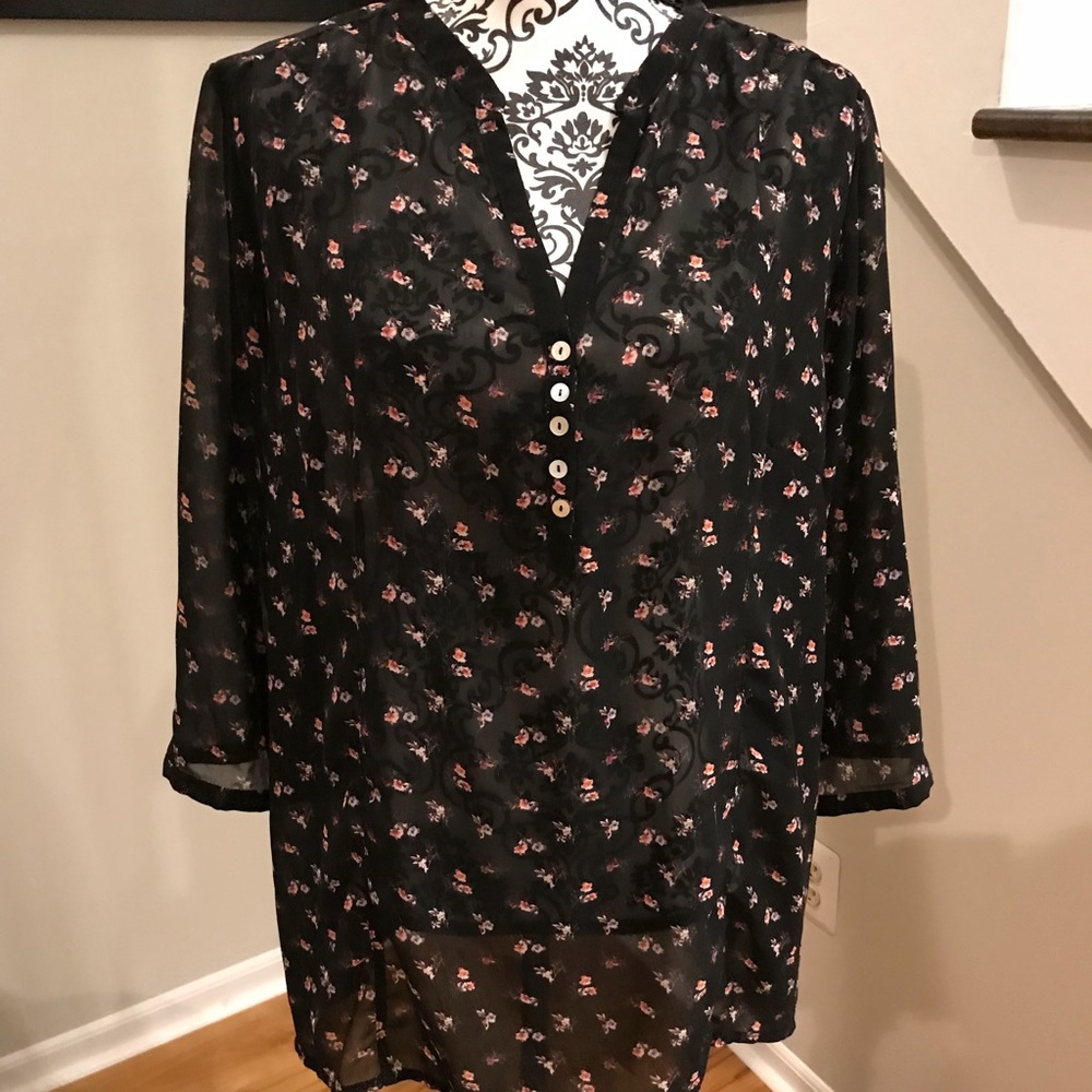 H&M floral maternity blouse