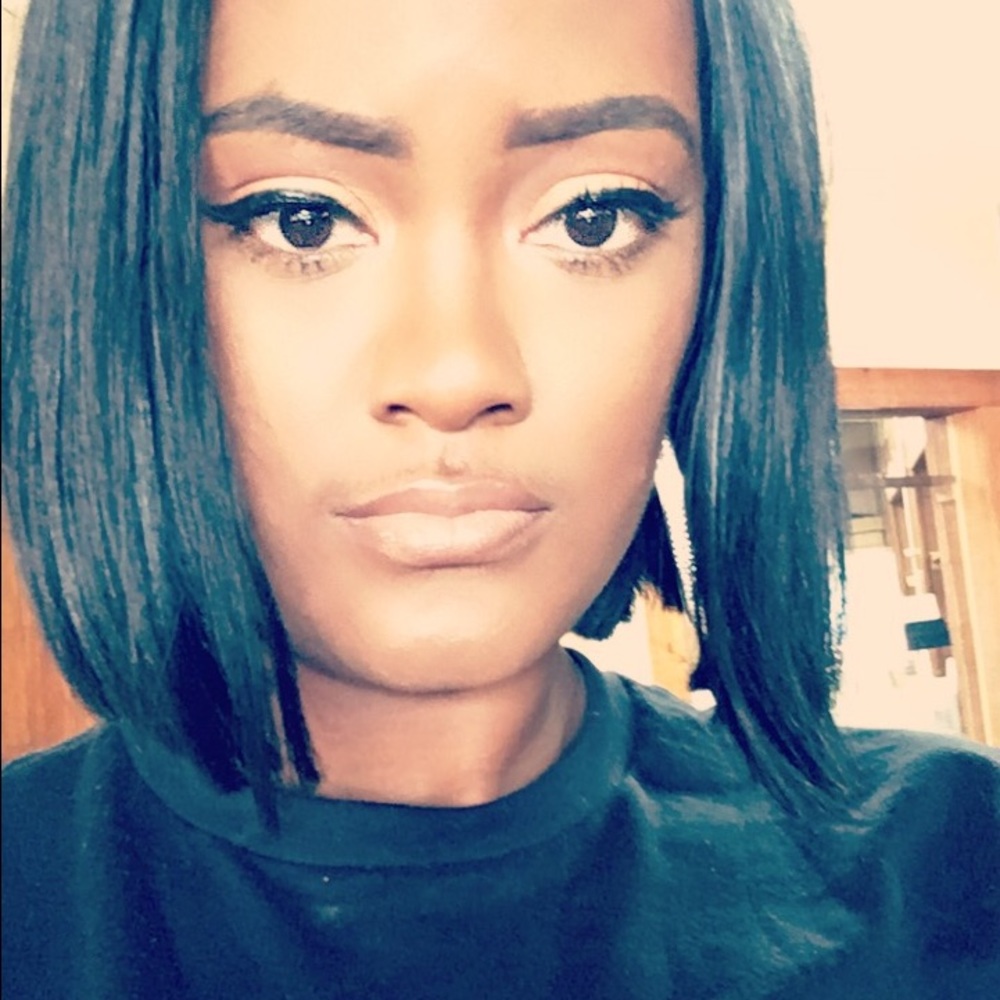 Meet your Posher, Jessica